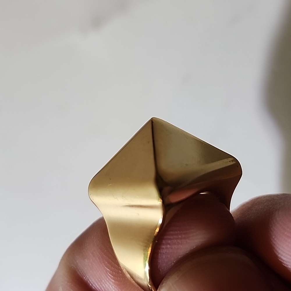 Valentino Garavani Rockstud Ring - Picture 6 of 11